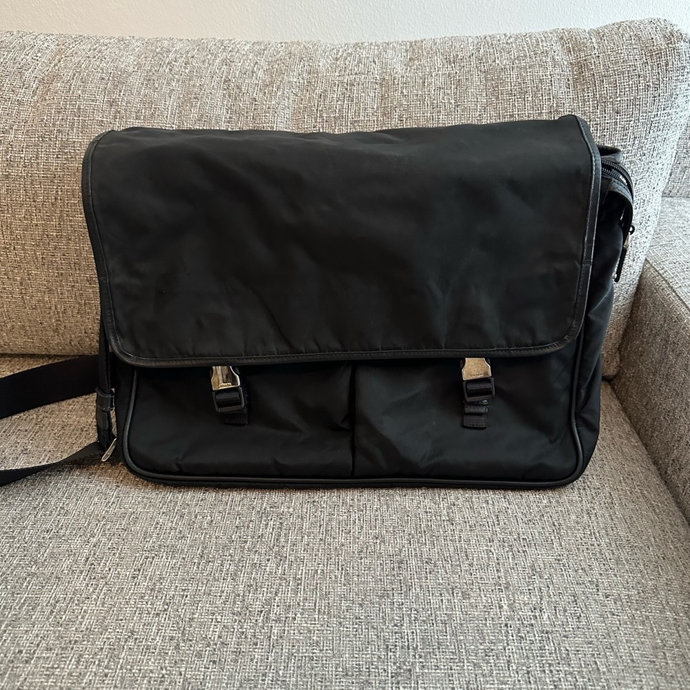 Authentic Prada Viaggio Messenger Bag EUC